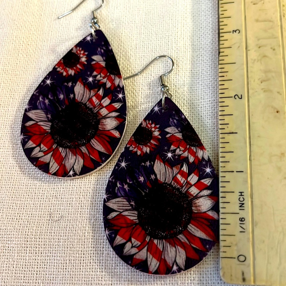 Patriotic Pleather Printed Earrings.